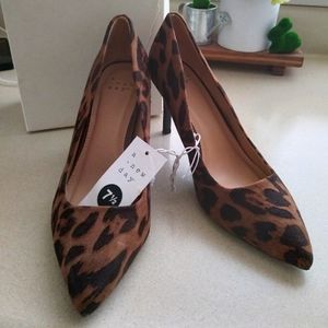 🆕️a New Day heels🆕️